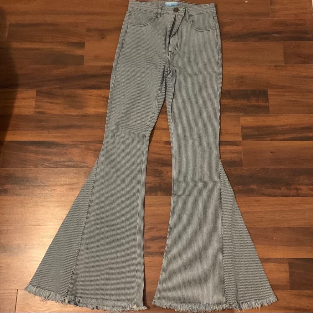 Show me your Mumu zip up bells